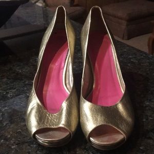 Lily Pulitzer Peep Toe Gold Wedges